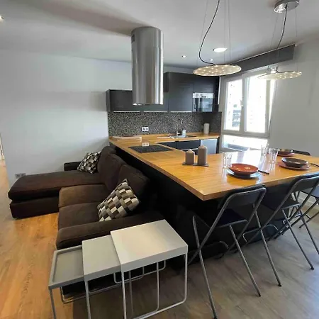 Апартаменти Apartamentu Na Playa En Xixon Cerca Del Centru